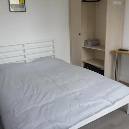 Cambuse A Au Premier Etage A 50 Metres De La Сангатт