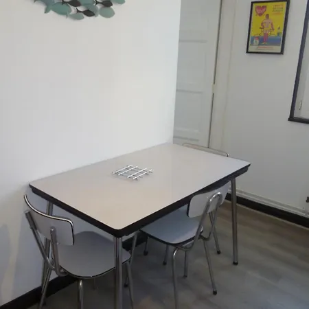 Апартаменты Cambuse A Au Premier Etage A 50 Metres De La *