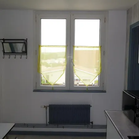 Cambuse A Au Premier Etage A 50 Metres De La Apartman Sangatte