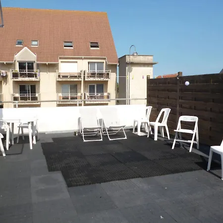 Cambuse A Au Premier Etage A 50 Metres De La Sangatte