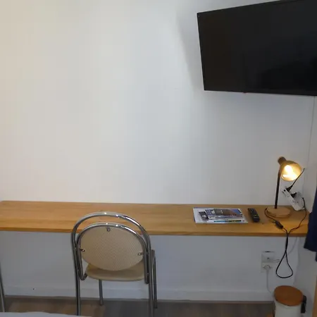 Cambuse A Au Premier Etage A 50 Metres De La Apartman *