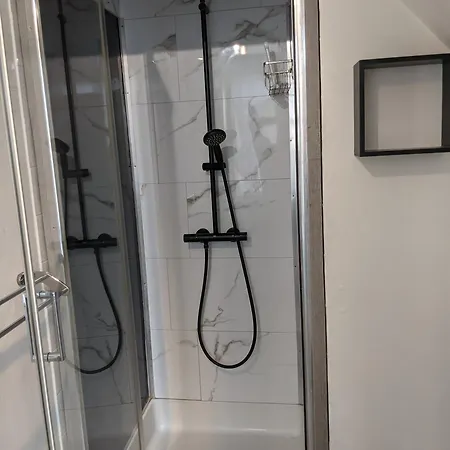 Lejlighed Cambuse A Au Premier Etage A 50 Metres De La