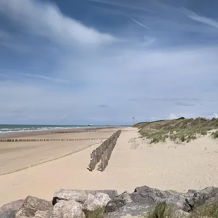 Cambuse A Au Premier Etage A 50 Metres De La * Sangatte