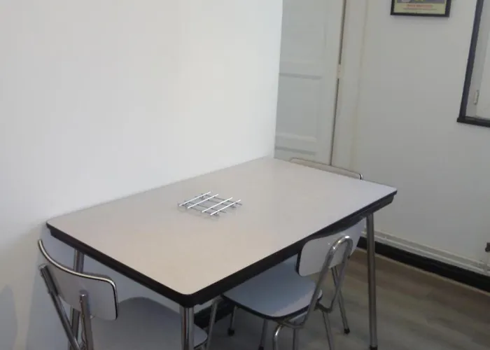 Appartamento Cambuse à Au Premier étage à 50 Metres De La *
